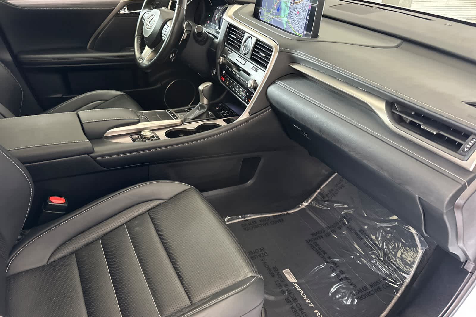 Thumbnail: 2020 Lexus RX - 17