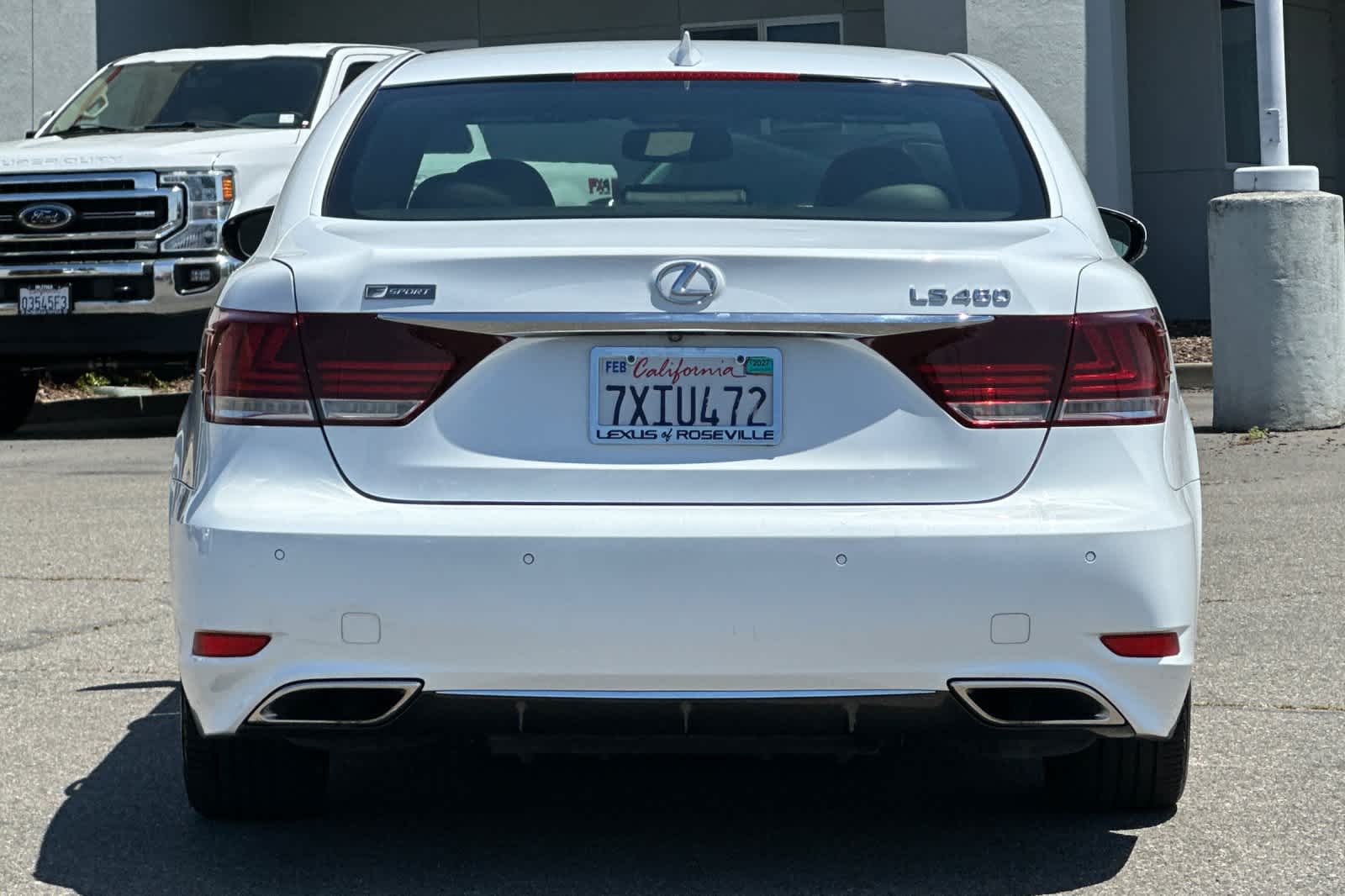Thumbnail: 2016 Lexus LS - 8