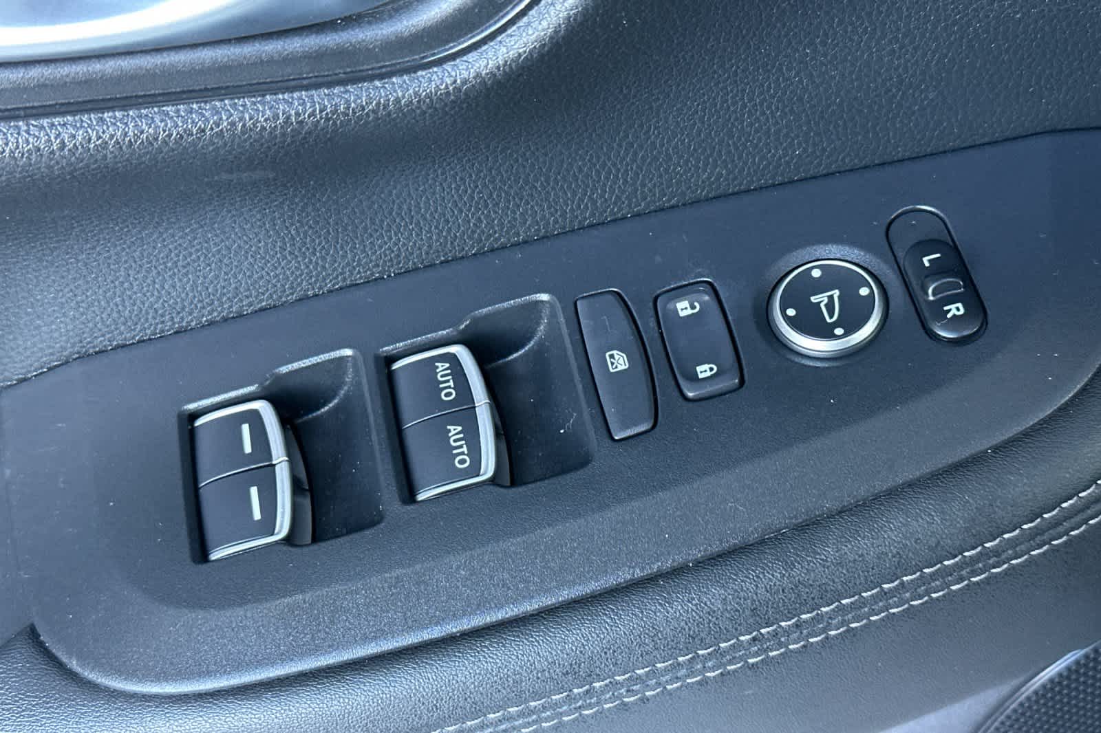 Thumbnail: 2023 Honda HR-V - 13
