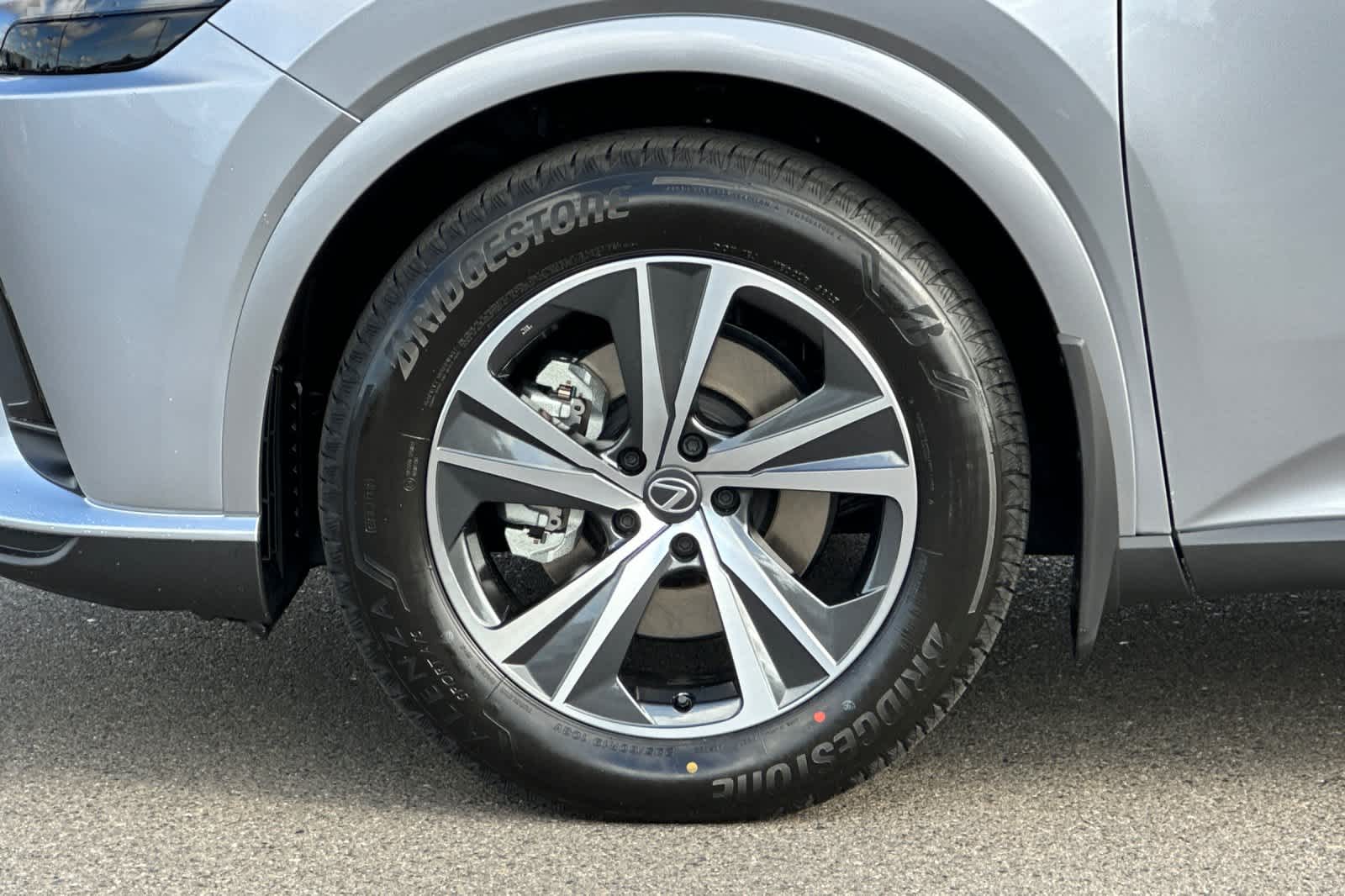 Thumbnail: 2026 Lexus RX - 31