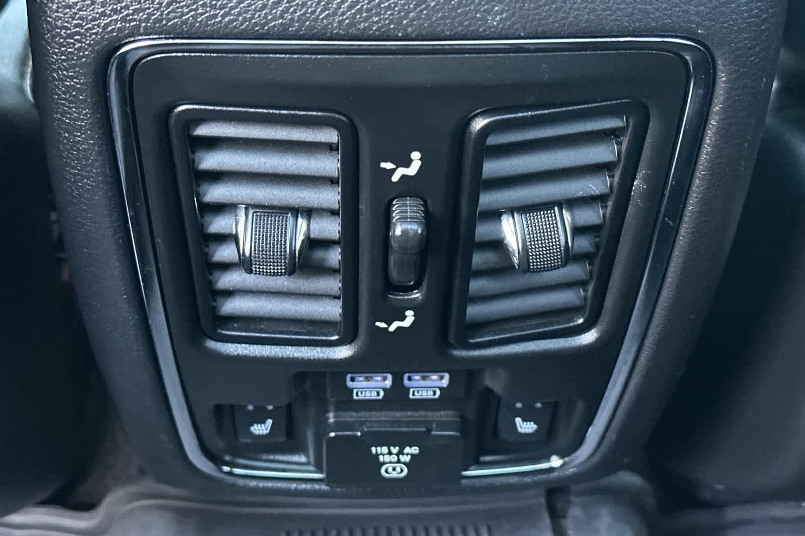 Thumbnail: 2017 Jeep Grand Cherokee - 14