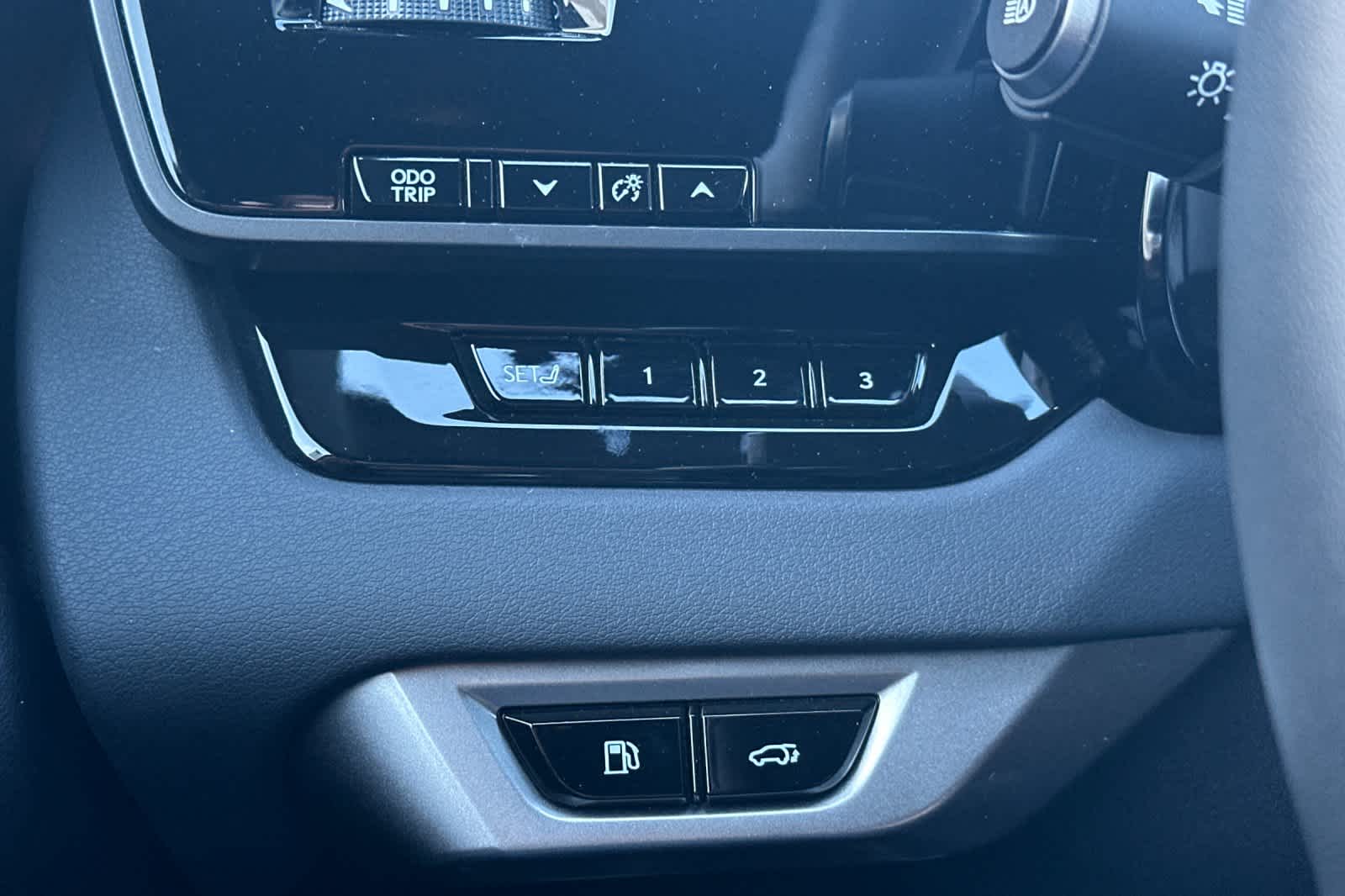 Thumbnail: 2025 Lexus RX - 30