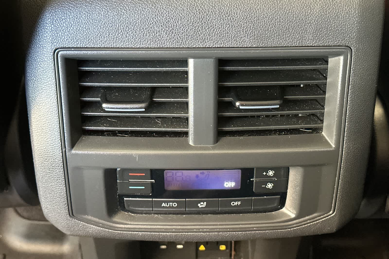 Thumbnail: 2021 Volkswagen Atlas - 14