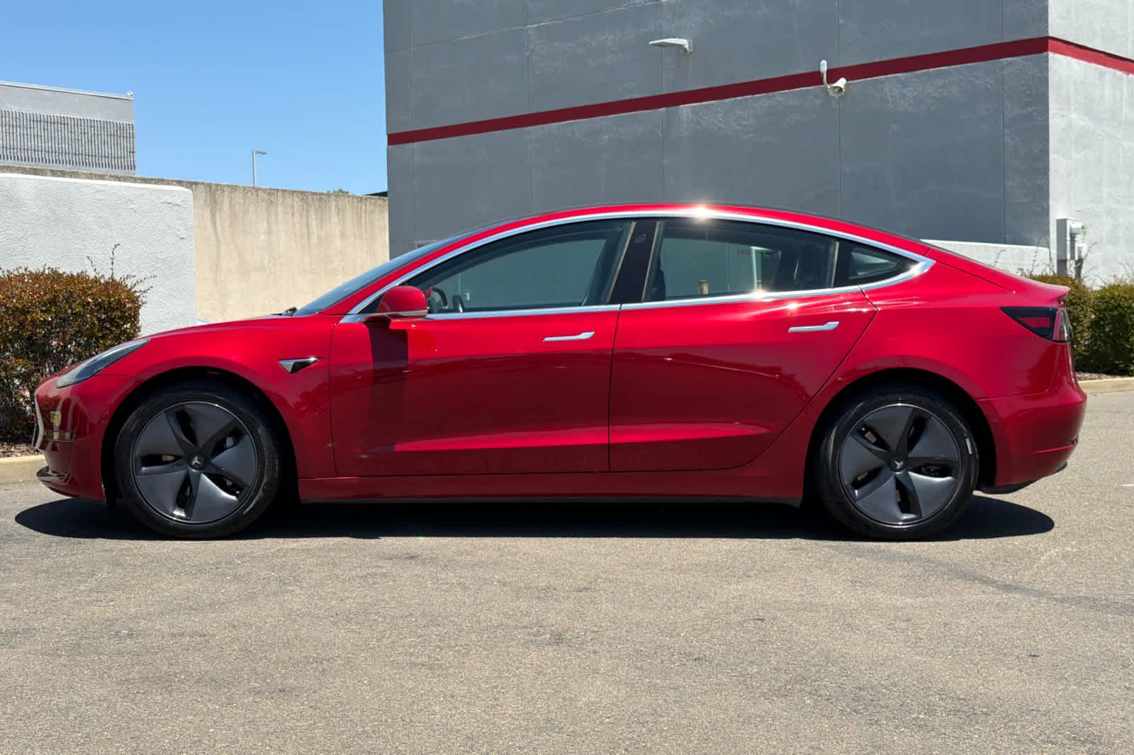 Thumbnail: 2019 Tesla Model 3 - 9
