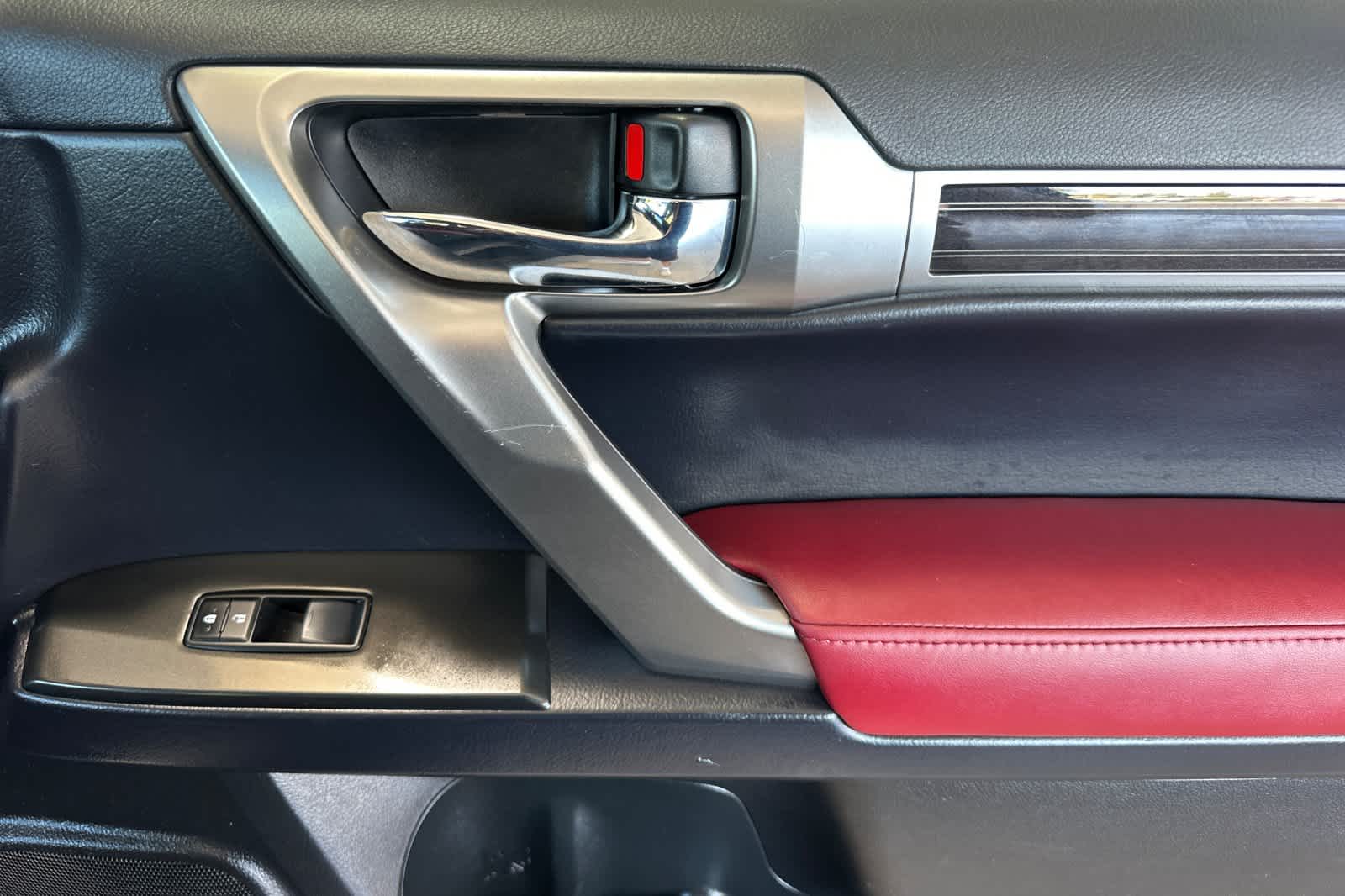 Thumbnail: 2022 Lexus GX - 19