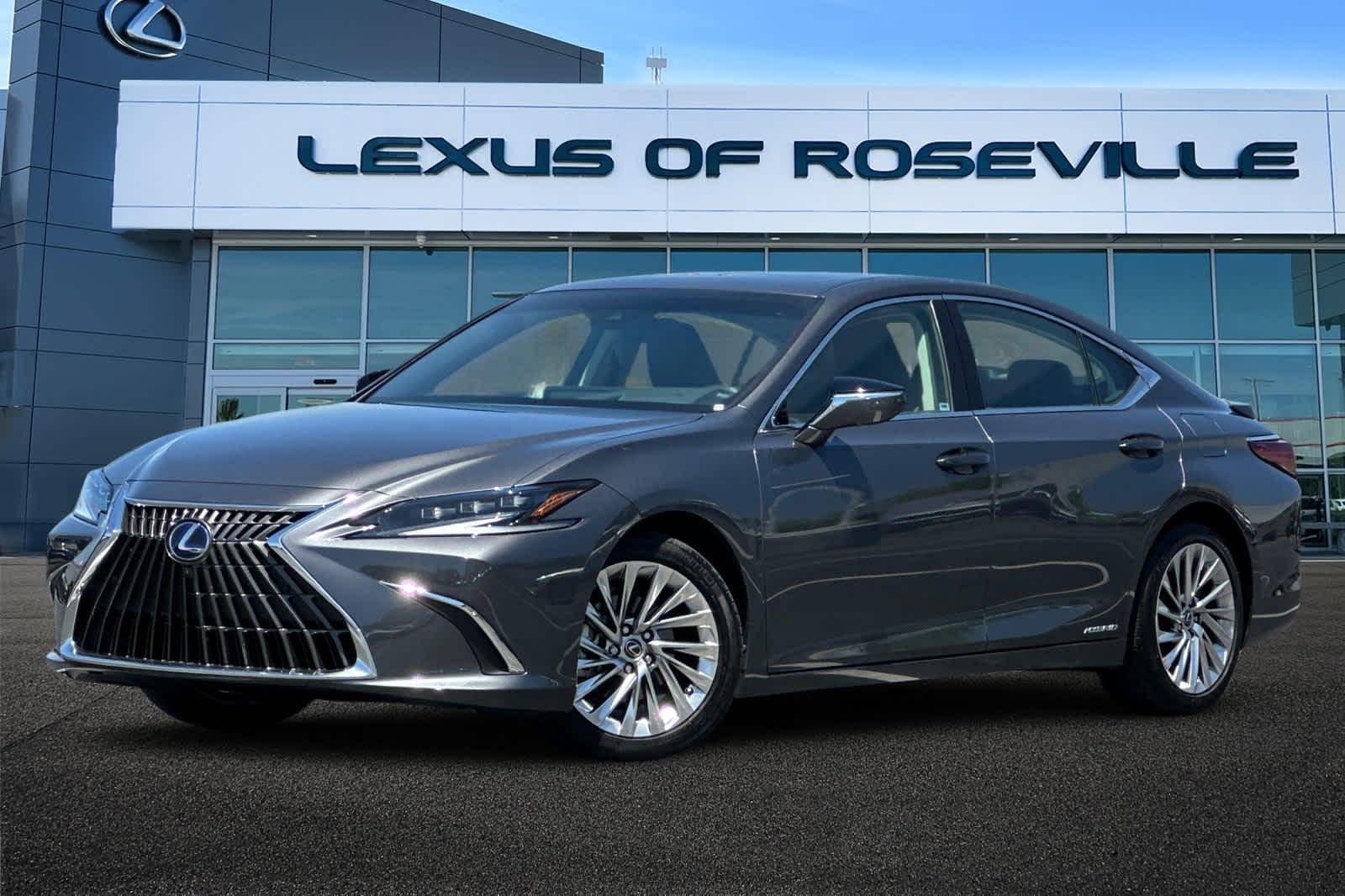 2022 Lexus ES  Hero Image