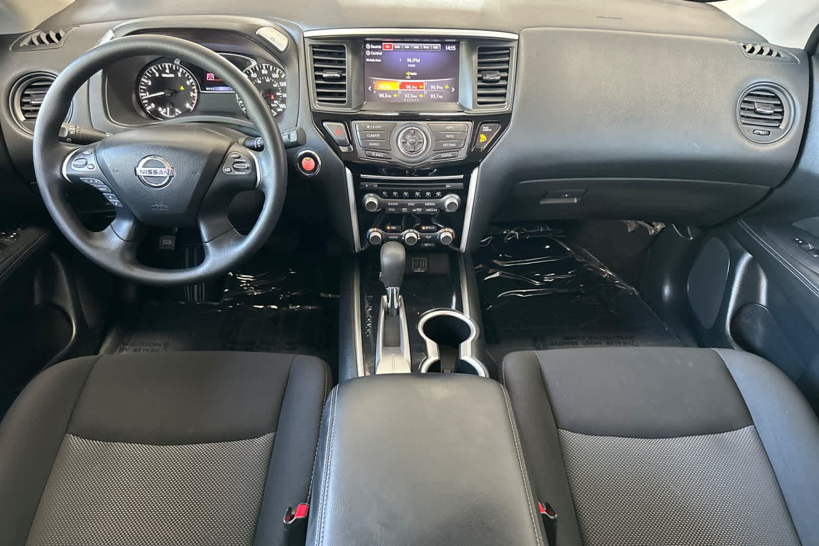 Thumbnail: 2020 Nissan Pathfinder - 3
