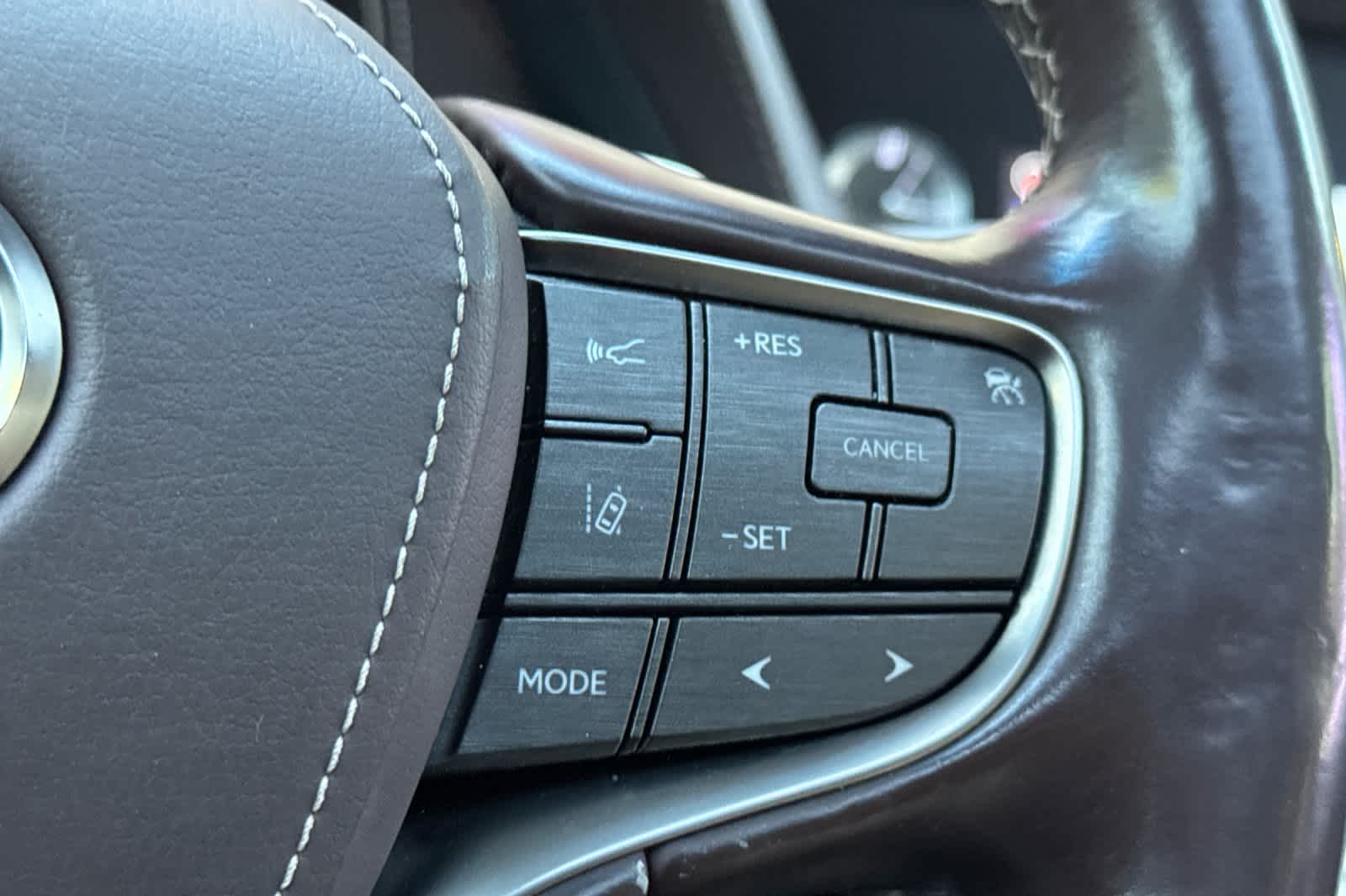 Thumbnail: 2019 Lexus LS - 27