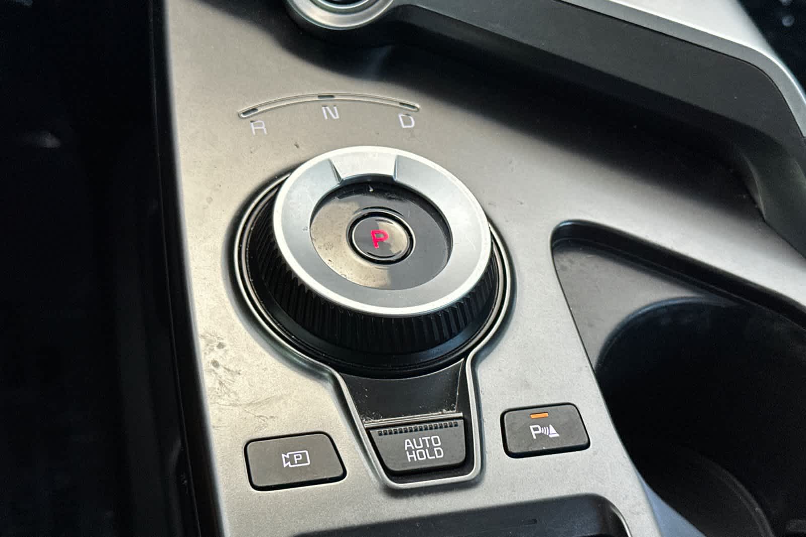 Thumbnail: 2023 Kia EV6 - 24