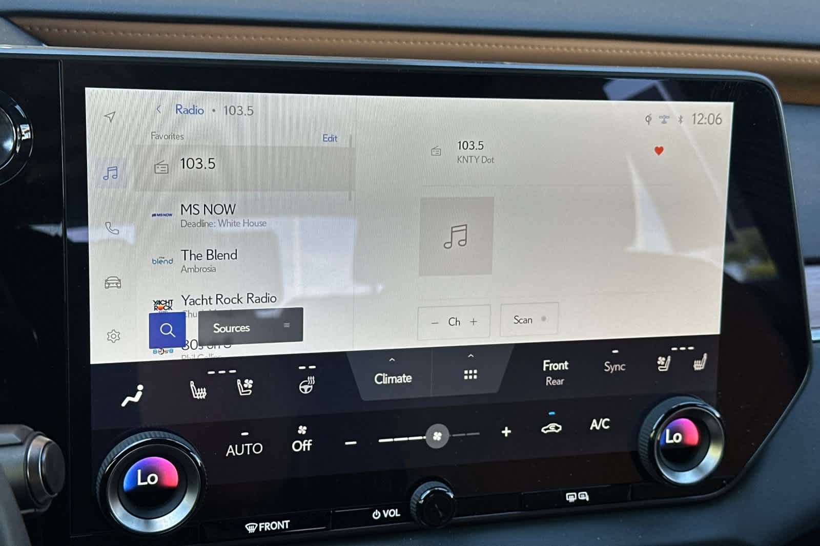 Thumbnail: 2025 Lexus RX - 20