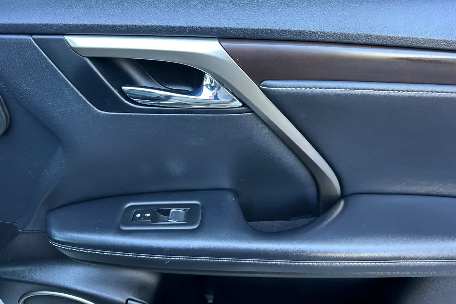 Thumbnail: 2022 Lexus RX - 19