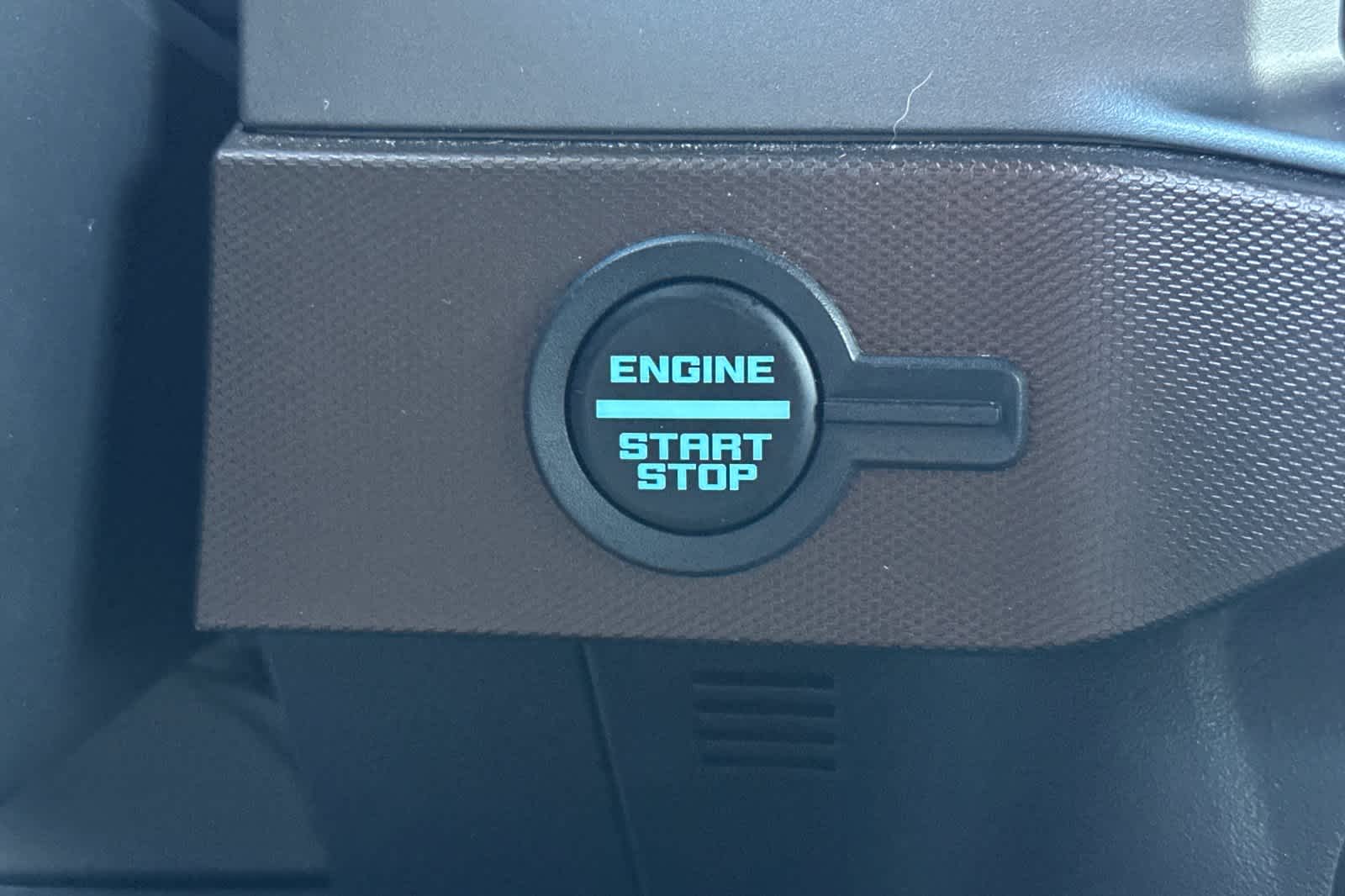 Thumbnail: 2022 Ford Bronco - 24