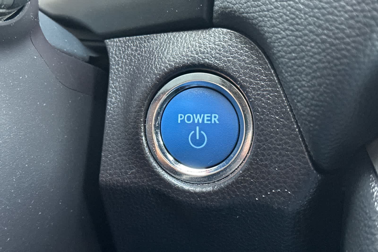 Thumbnail: 2022 Toyota RAV4 - 24