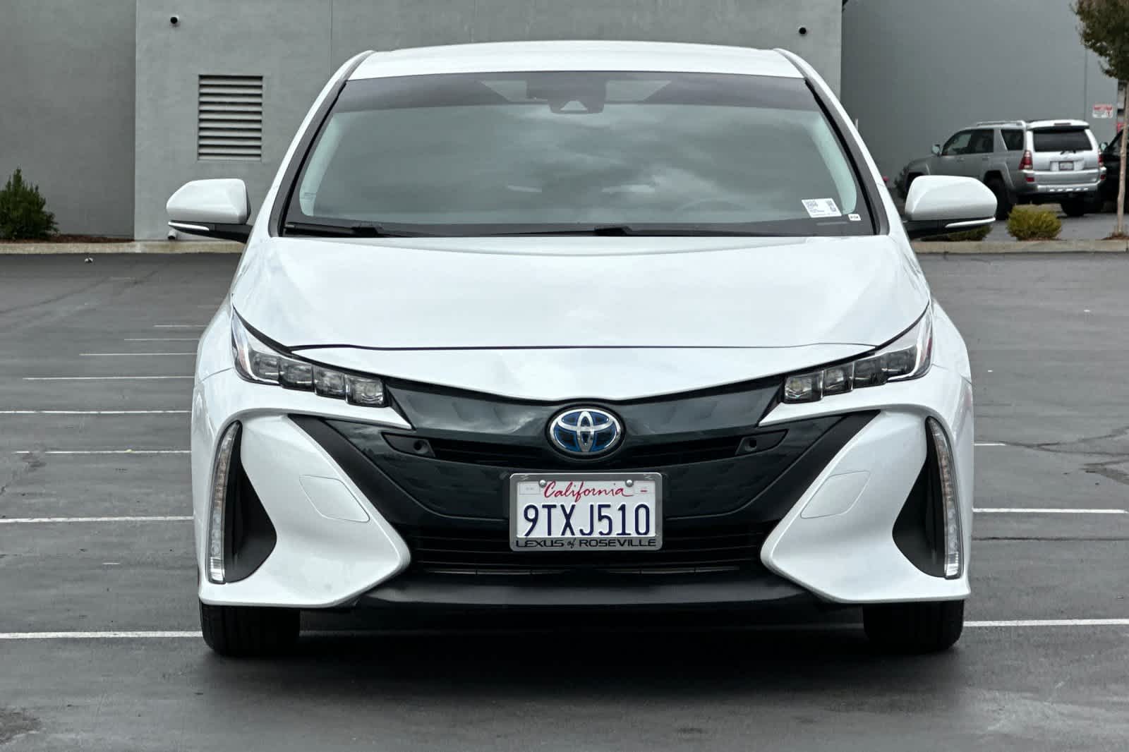 Thumbnail: 2022 Toyota Prius Prime - 10