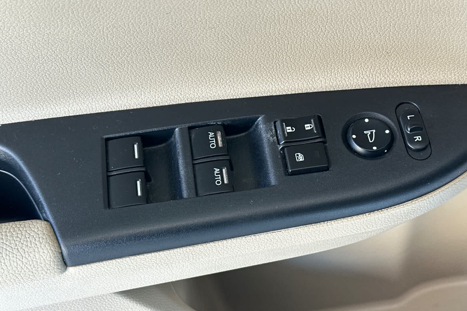 Thumbnail: 2014 Honda Accord - 13