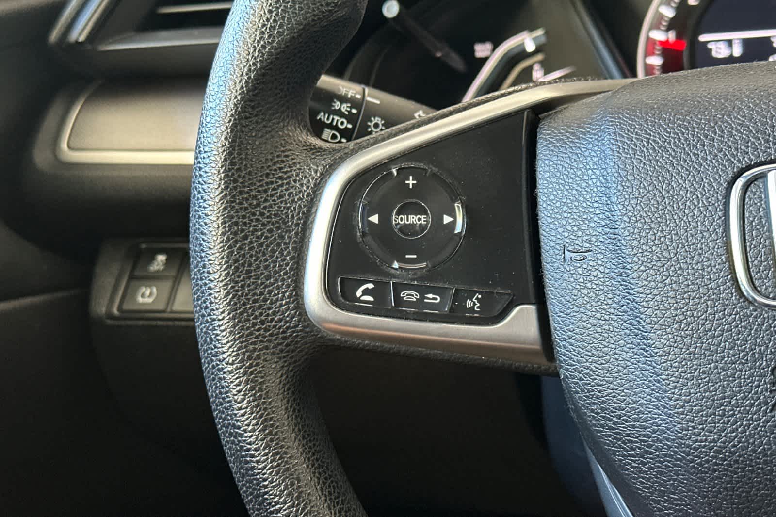 Thumbnail: 2017 Honda Civic - 23
