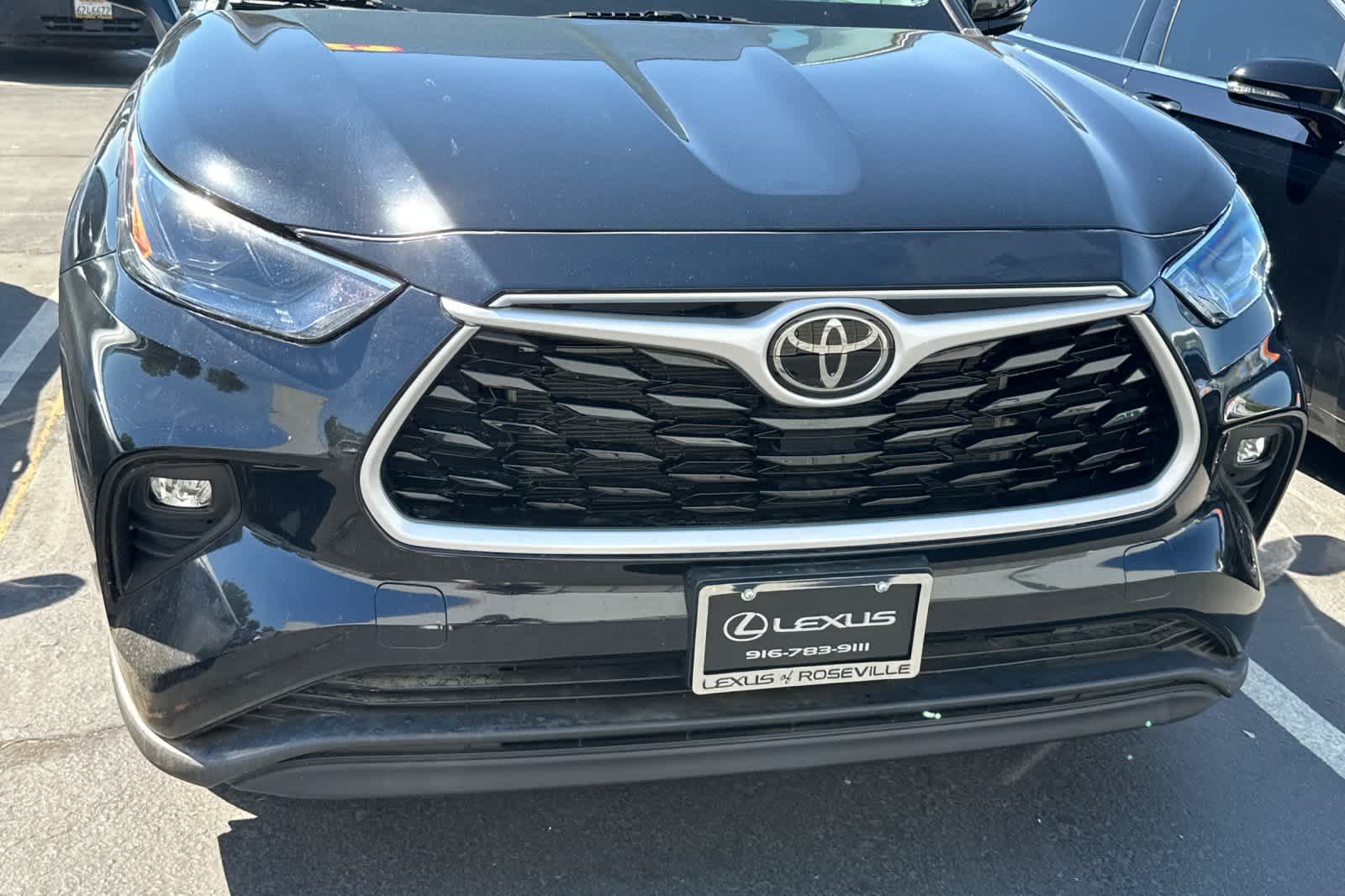 Thumbnail: 2024 Toyota Highlander - 8