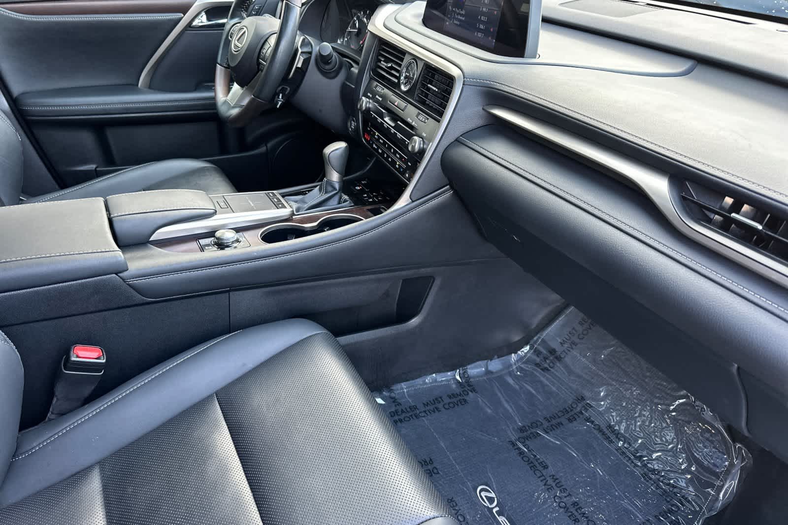 Thumbnail: 2022 Lexus RX - 17