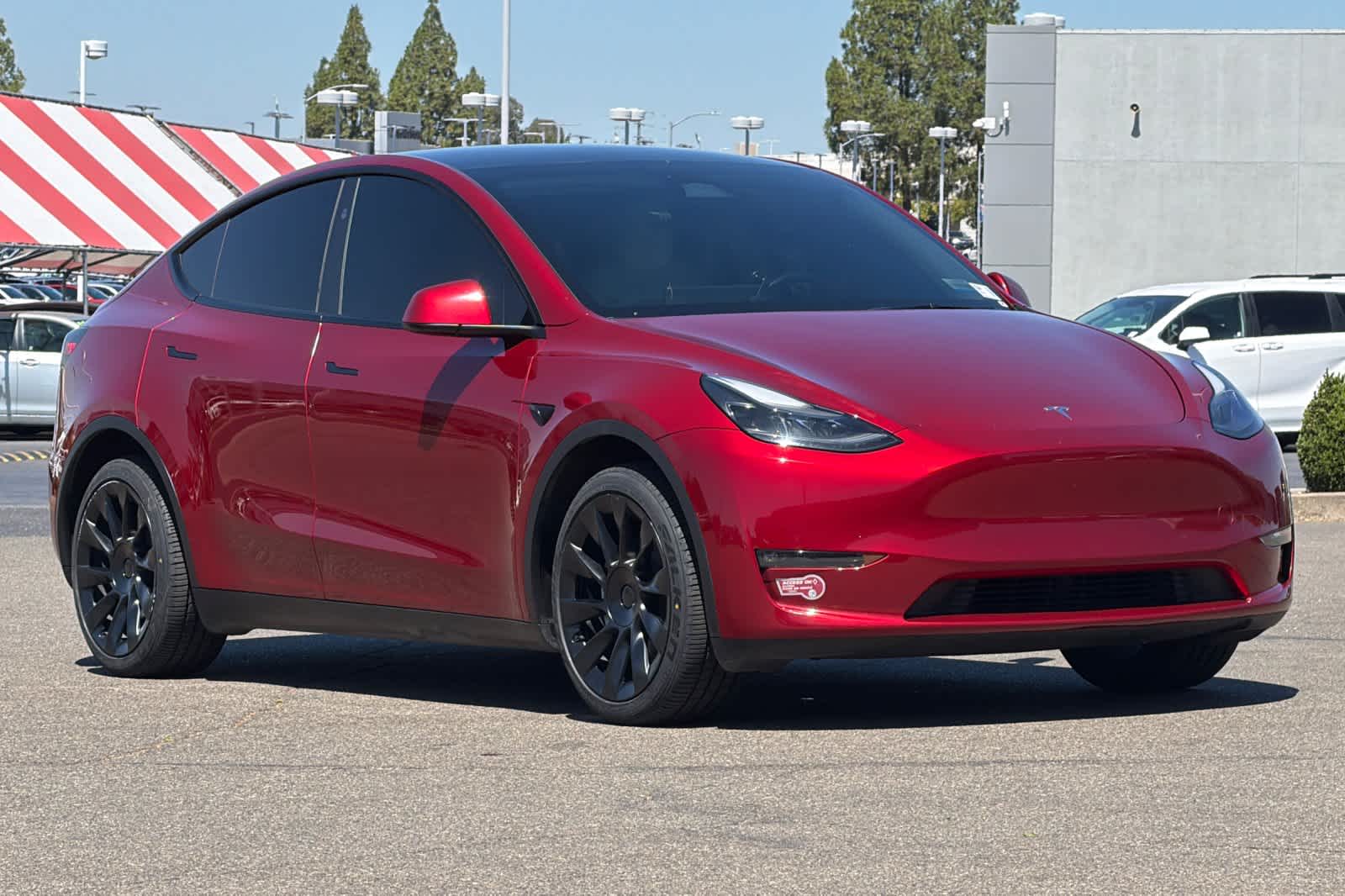 Thumbnail: 2024 Tesla Model Y - 4