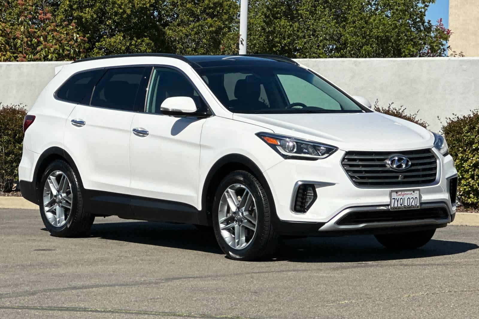 Thumbnail: 2017 Hyundai Santa Fe - 5