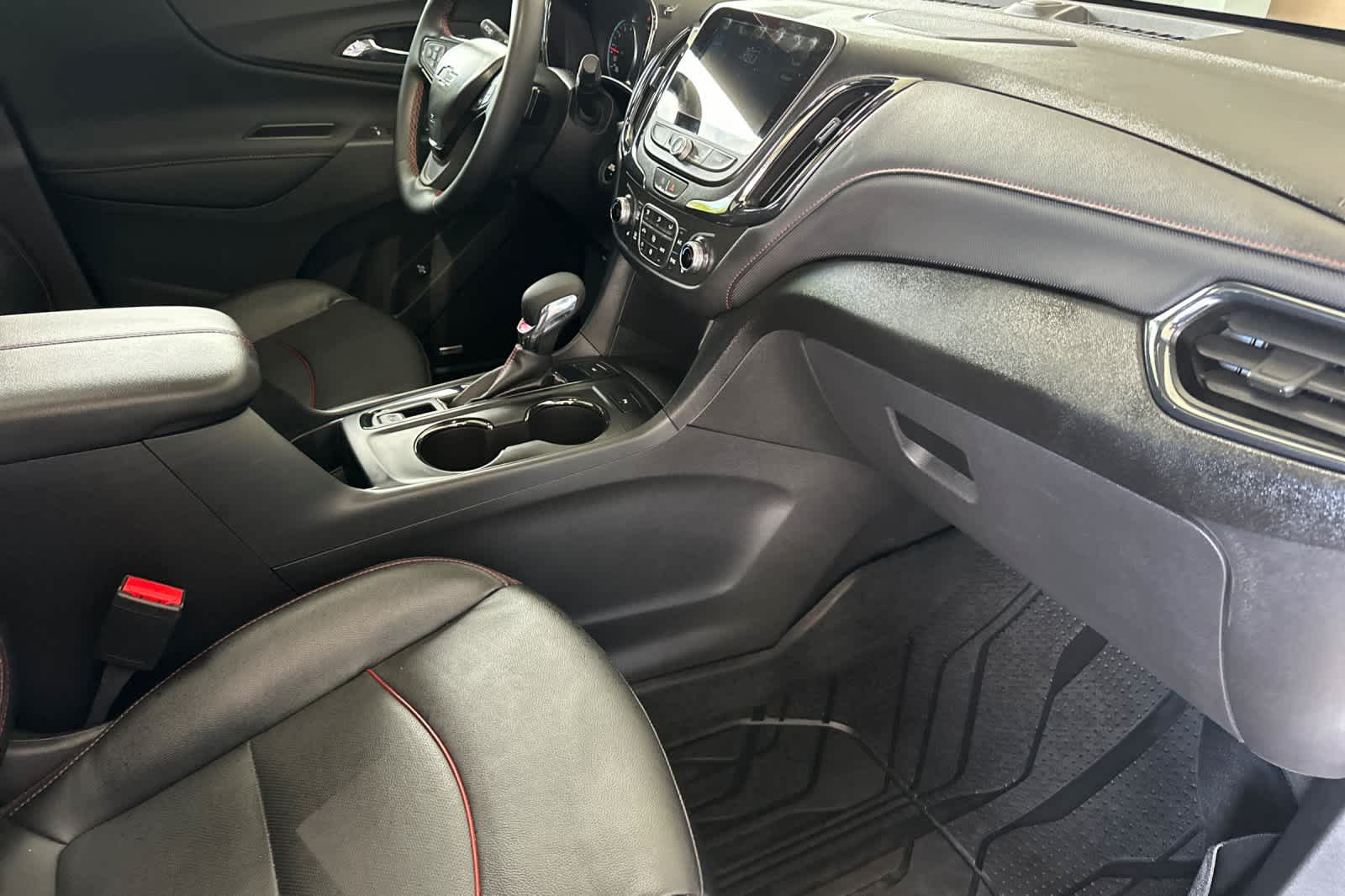 Thumbnail: 2024 Chevrolet Equinox - 17