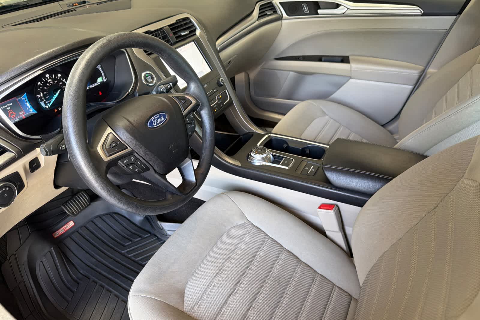 Thumbnail: 2020 Ford Fusion - 10