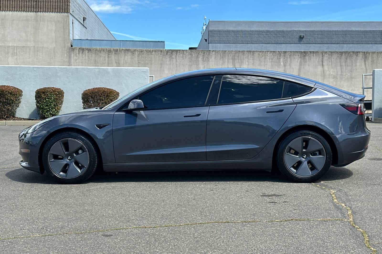 Thumbnail: 2022 Tesla Model 3 - 9