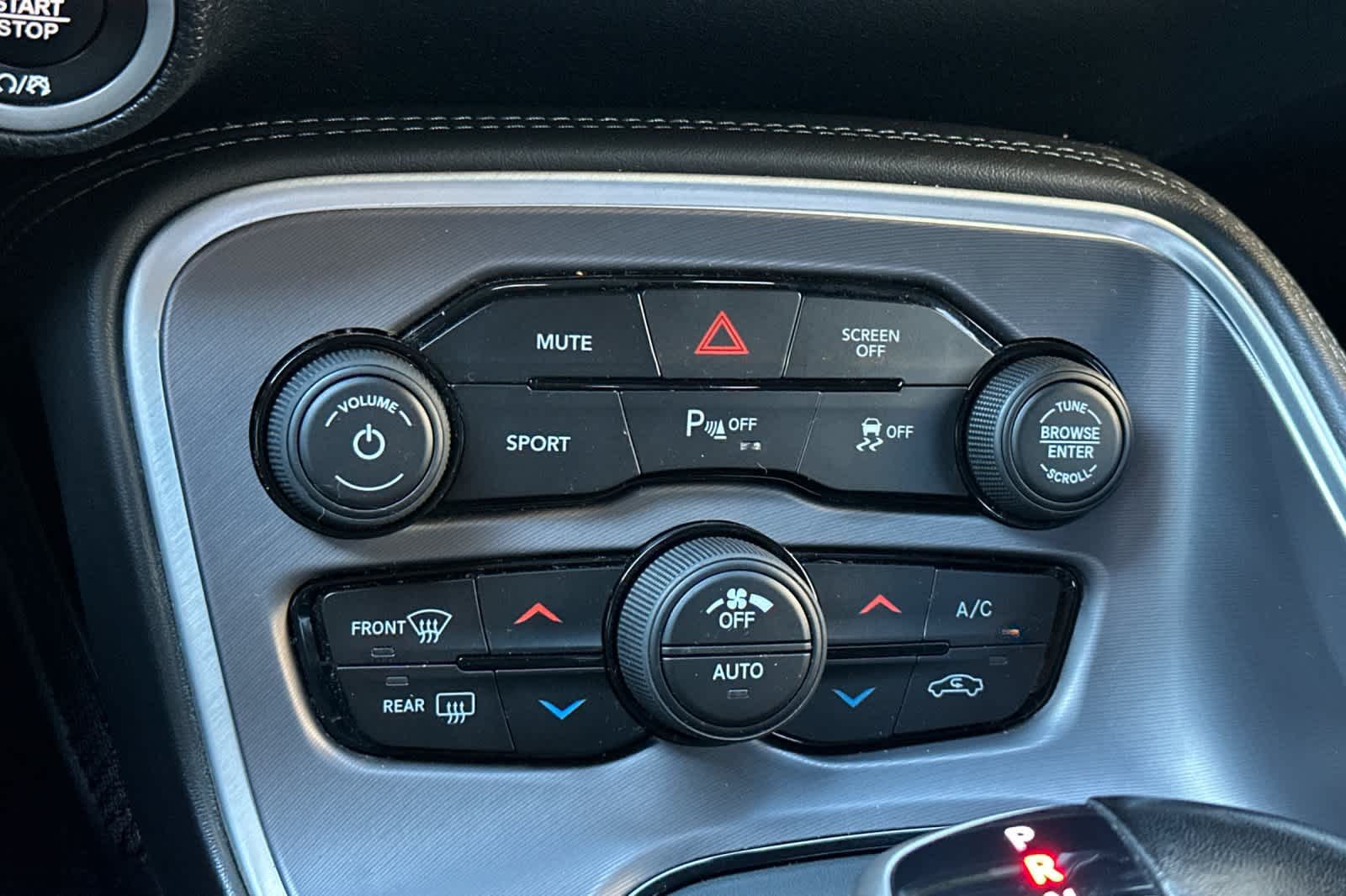 Thumbnail: 2020 Dodge Challenger - 21