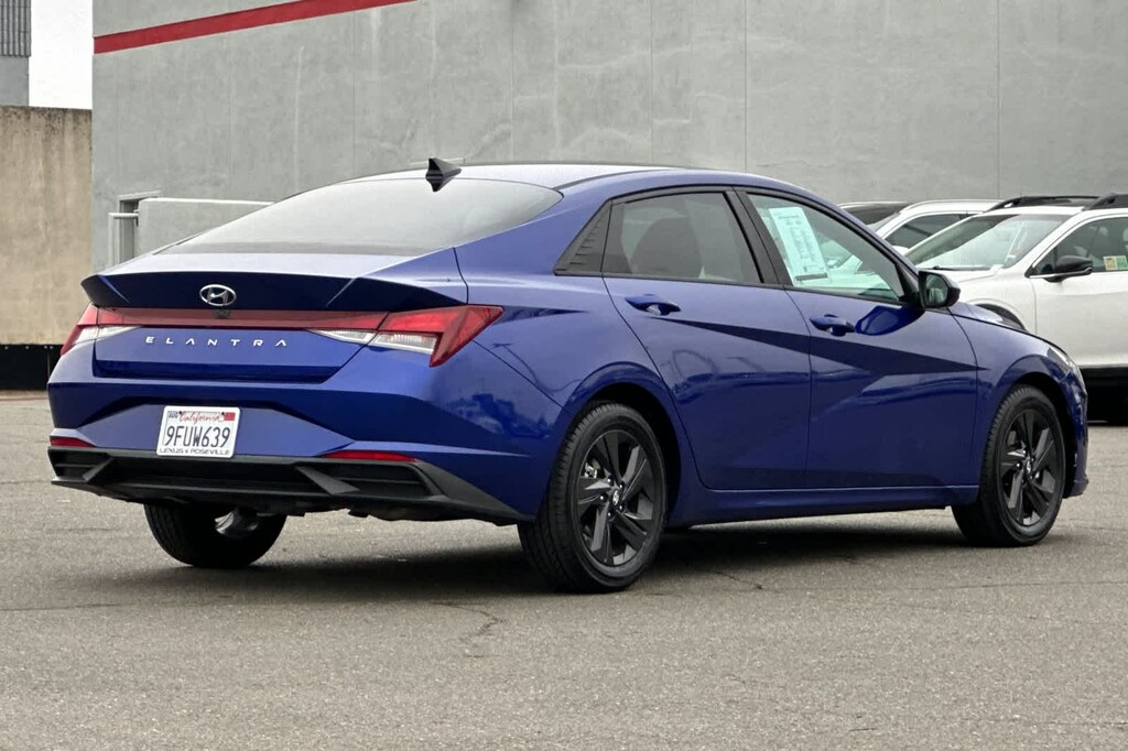 Used 2021 Hyundai Elantra SEL Sedan