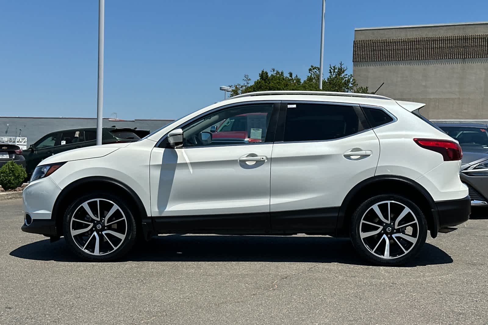 2018 Nissan Rogue Sport SL 9