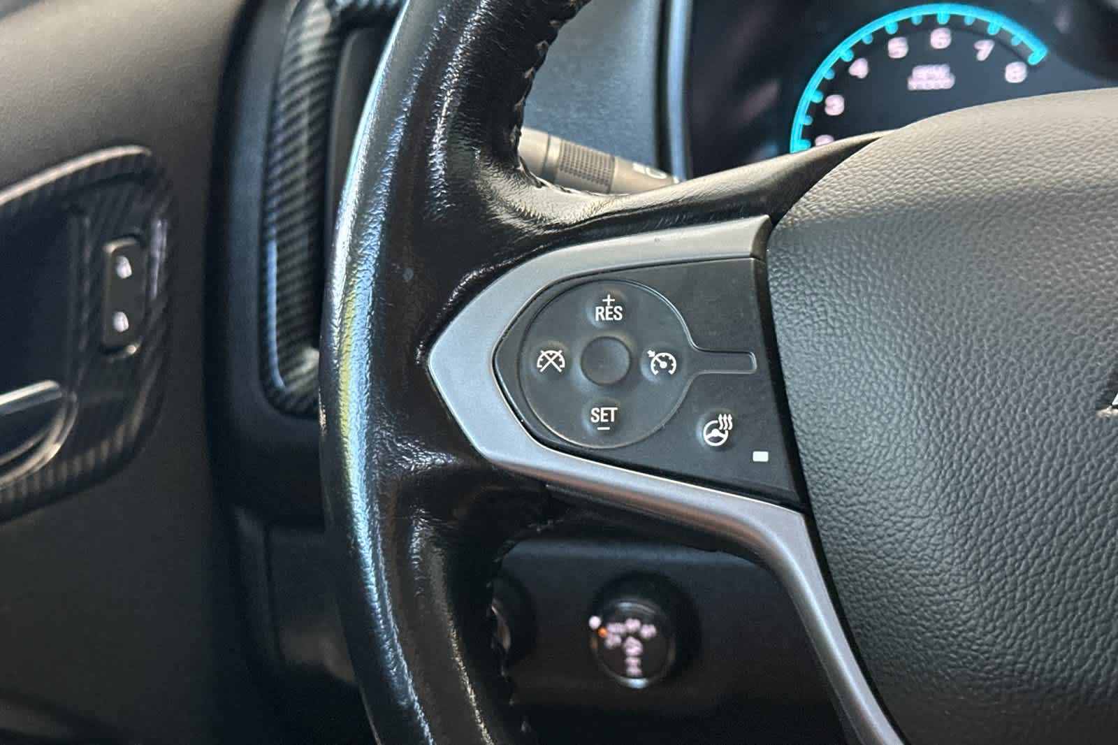 Thumbnail: 2019 Chevrolet Colorado - 24