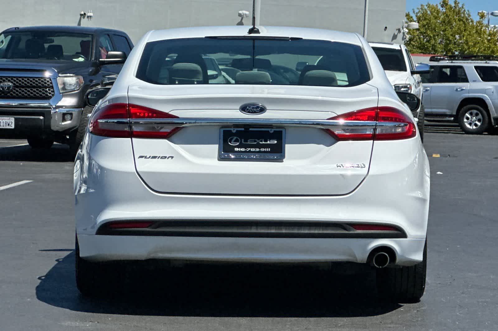 Thumbnail: 2018 Ford Fusion - 8