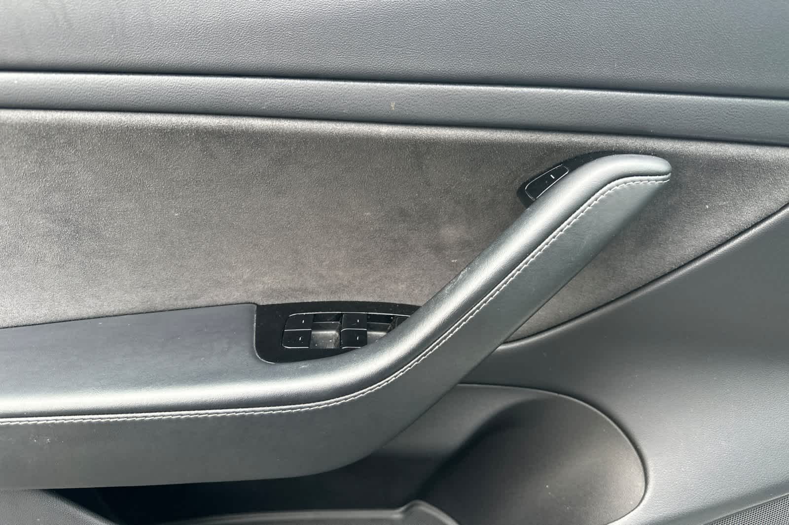 Thumbnail: 2019 Tesla Model 3 - 12