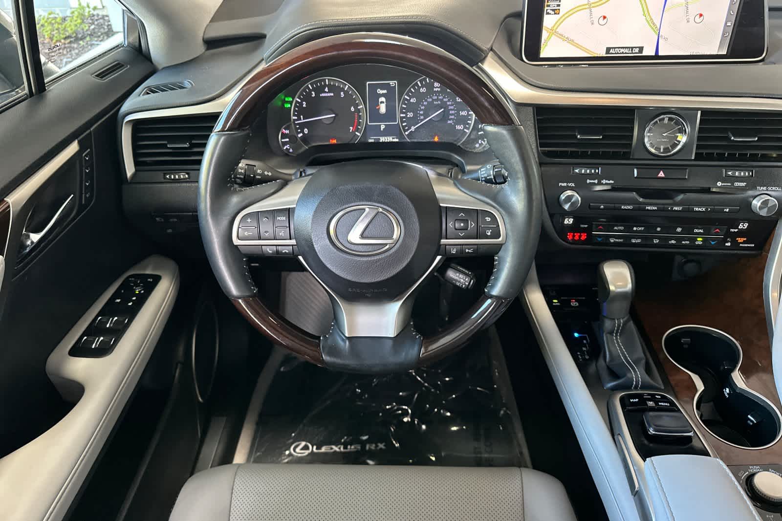 Thumbnail: 2019 Lexus RX - 15