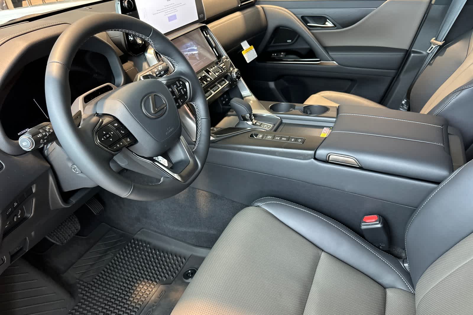 Thumbnail: 2025 Lexus LX - 9