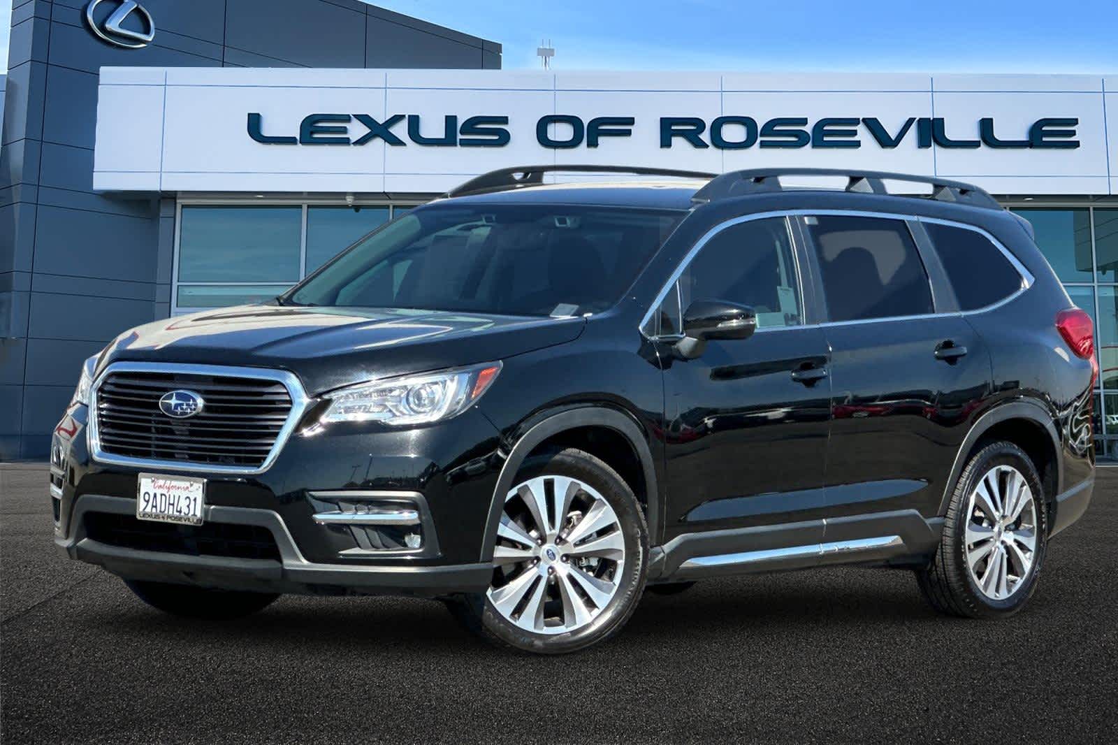 2022 Subaru Ascent Limited Hero Image