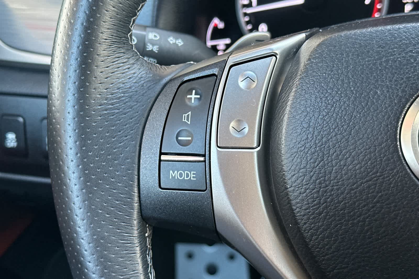 Thumbnail: 2015 Lexus GS - 26