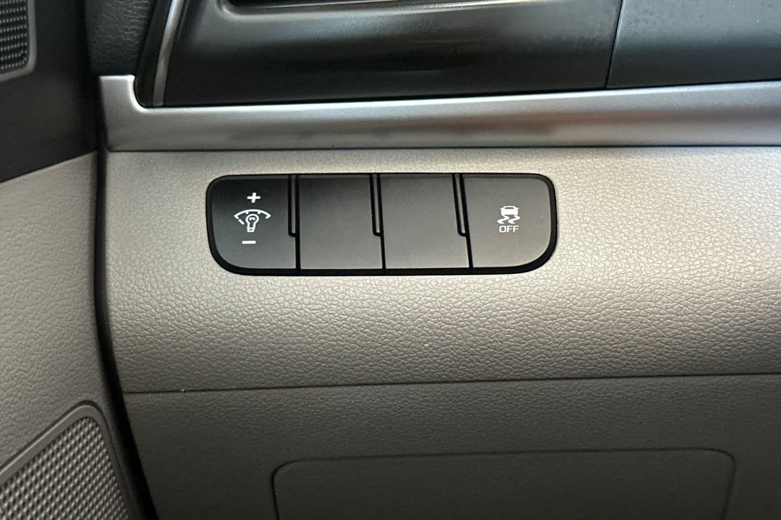 Thumbnail: 2019 Hyundai Elantra - 27
