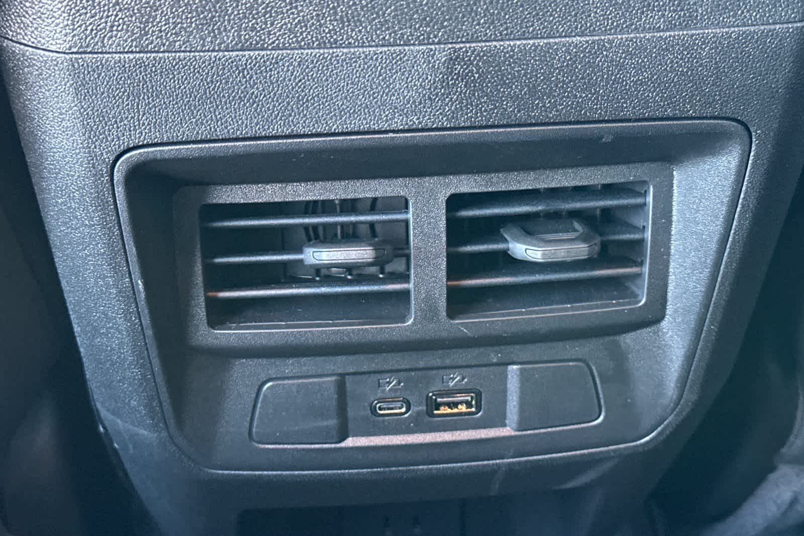 Thumbnail: 2024 Chevrolet Colorado - 14