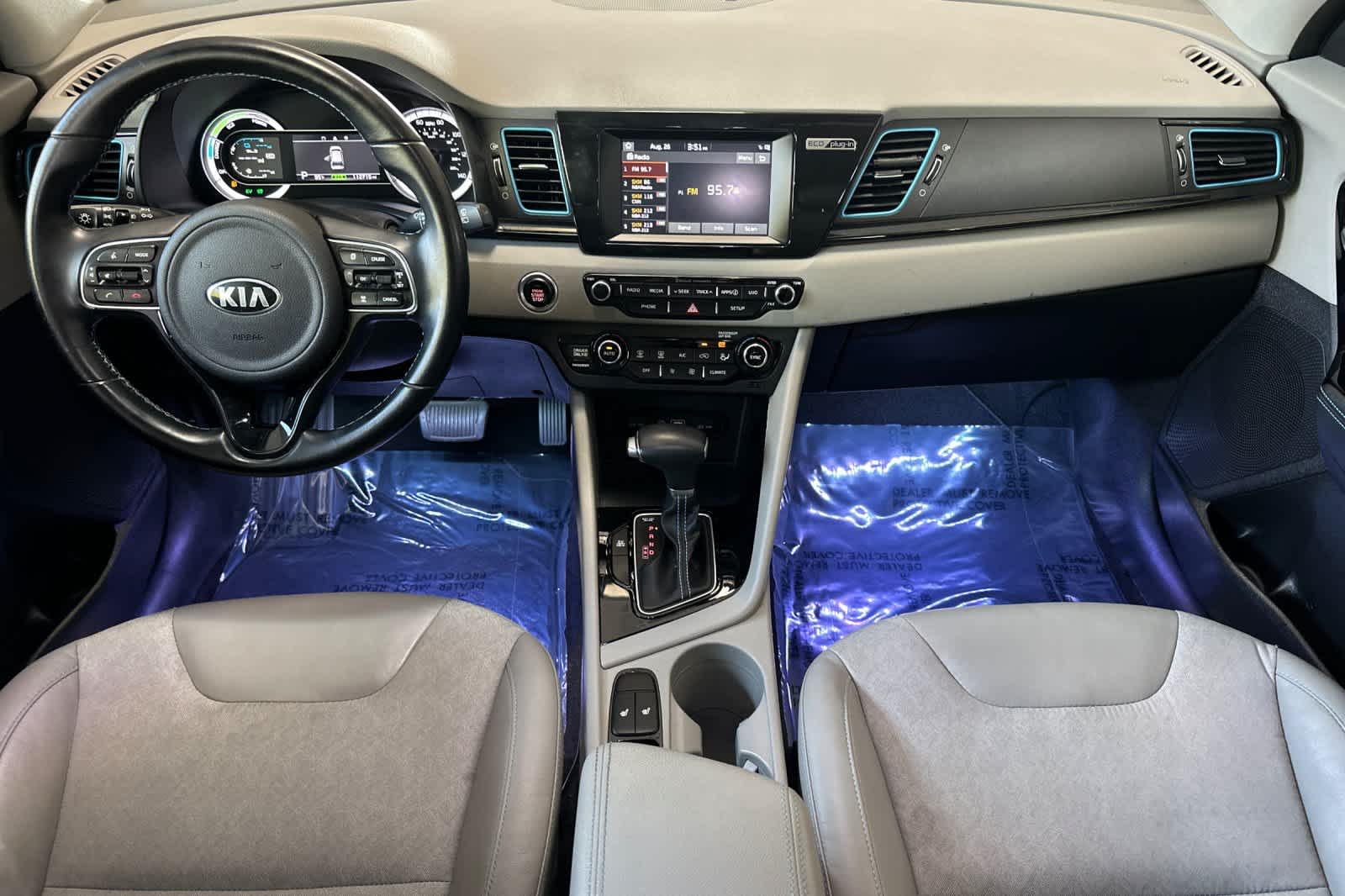 Thumbnail: 2019 Kia Niro - 3
