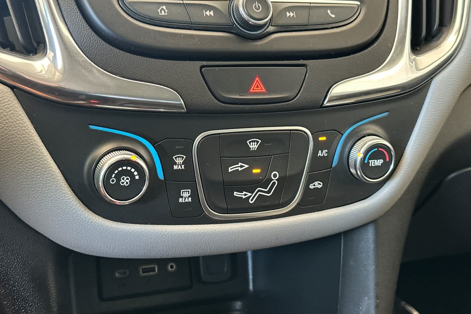 Thumbnail: 2020 Chevrolet Equinox - 22