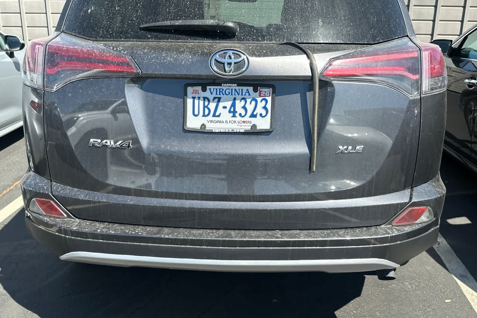 Thumbnail: 2018 Toyota RAV4 - 15