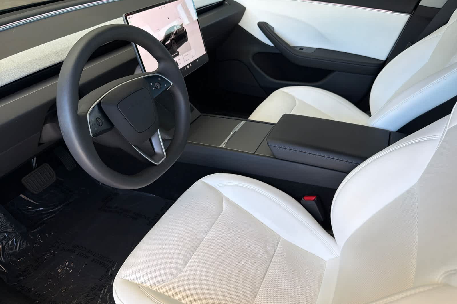 Thumbnail: 2025 Tesla Model 3 - 10