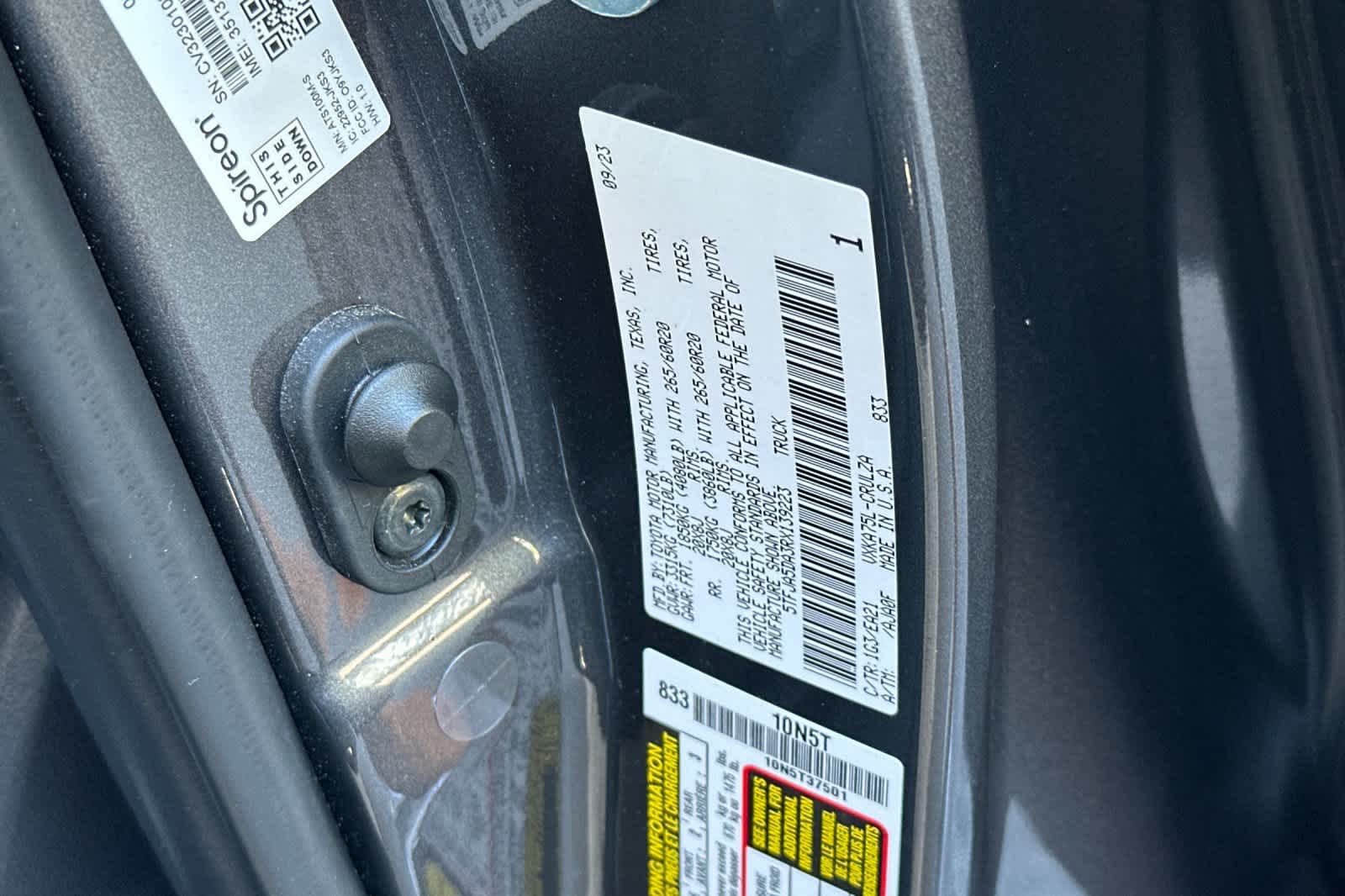 Thumbnail: 2024 Toyota Tundra - 32