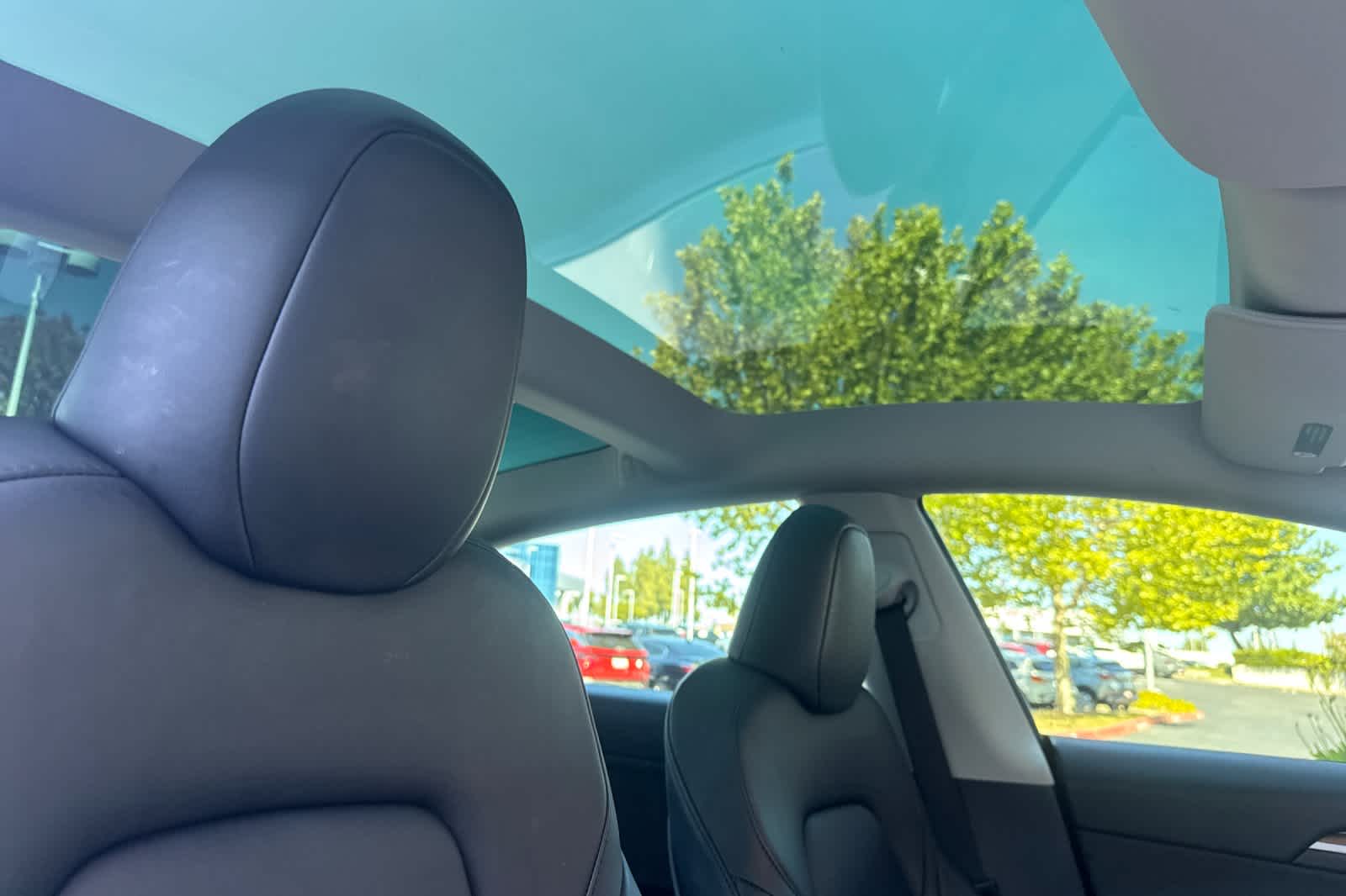 Thumbnail: 2023 Tesla Model 3 - 16