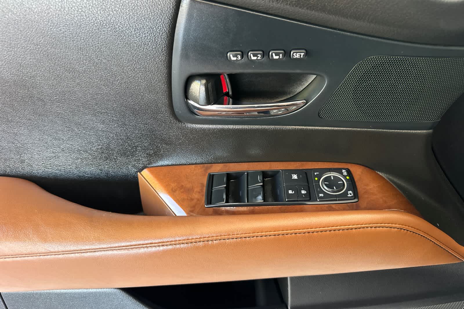 Thumbnail: 2013 Lexus RX - 12