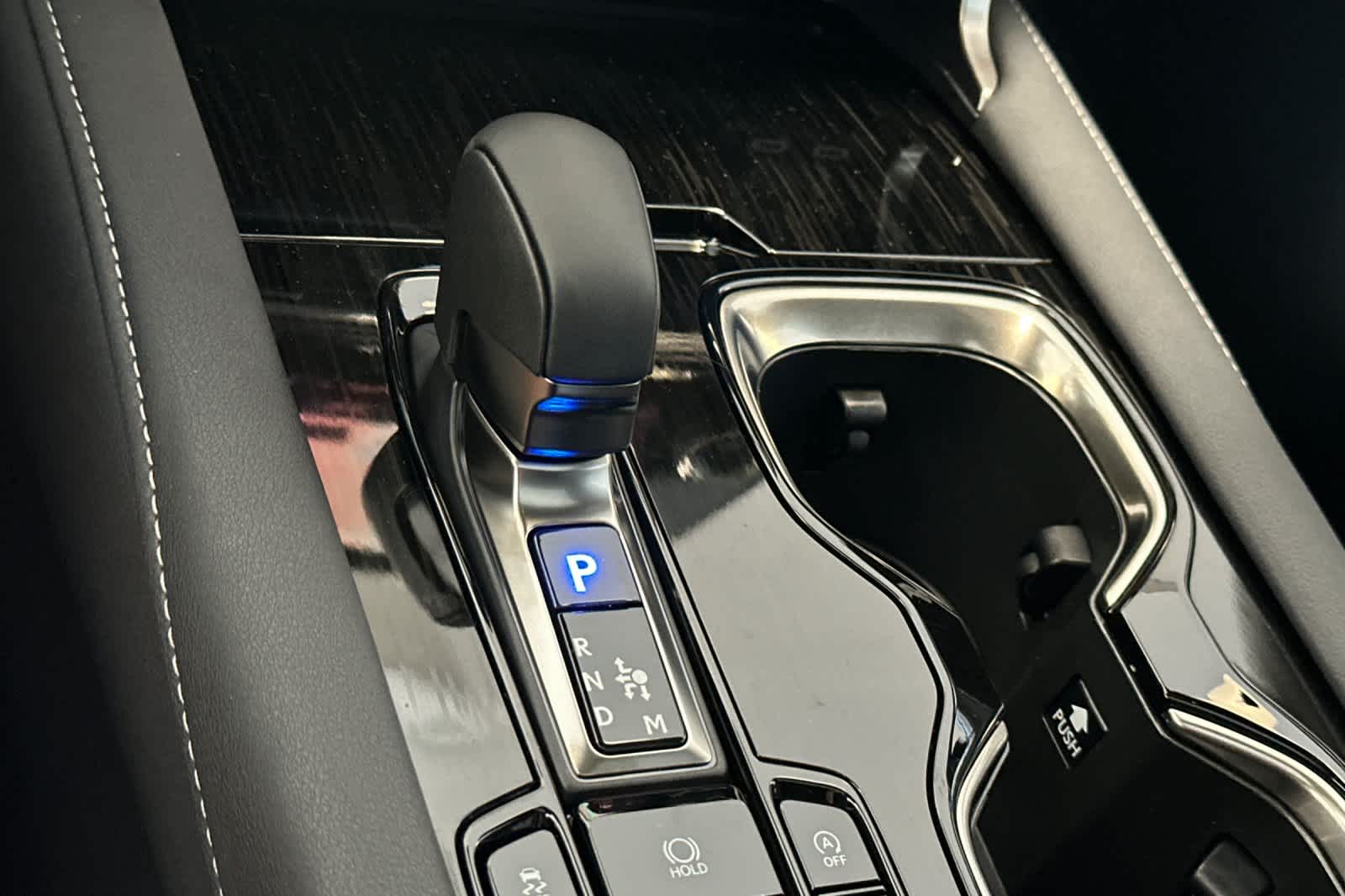 Thumbnail: 2025 Lexus RX - 23