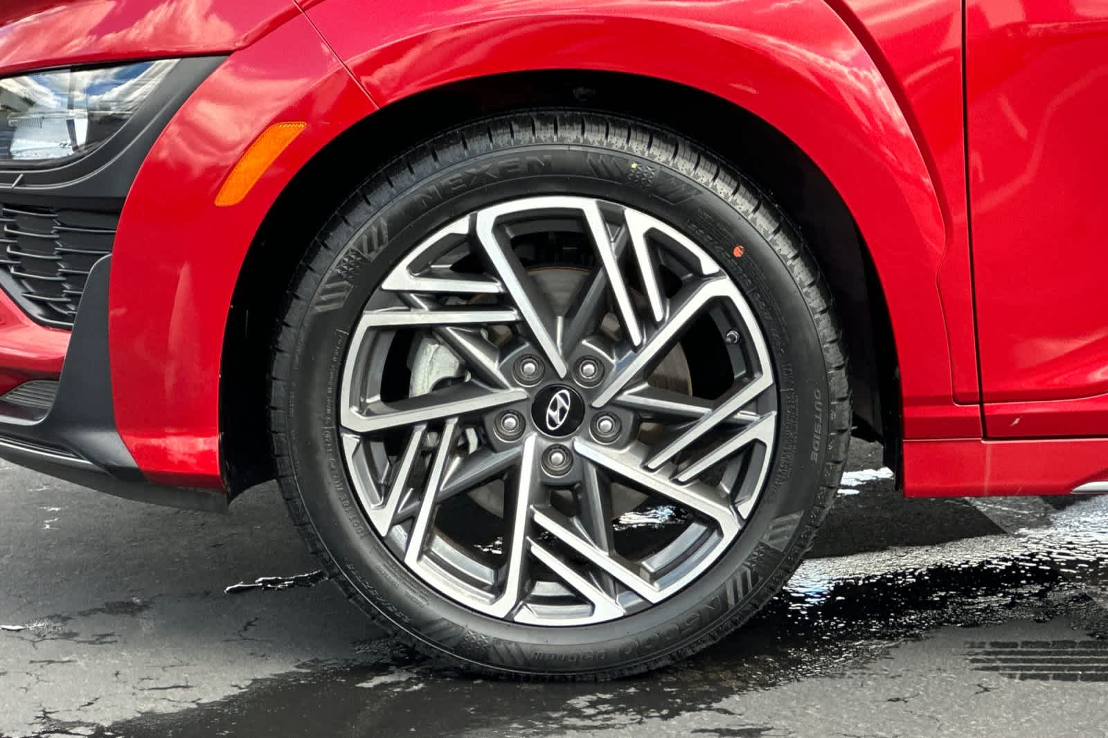 Thumbnail: 2022 Hyundai Kona - 30