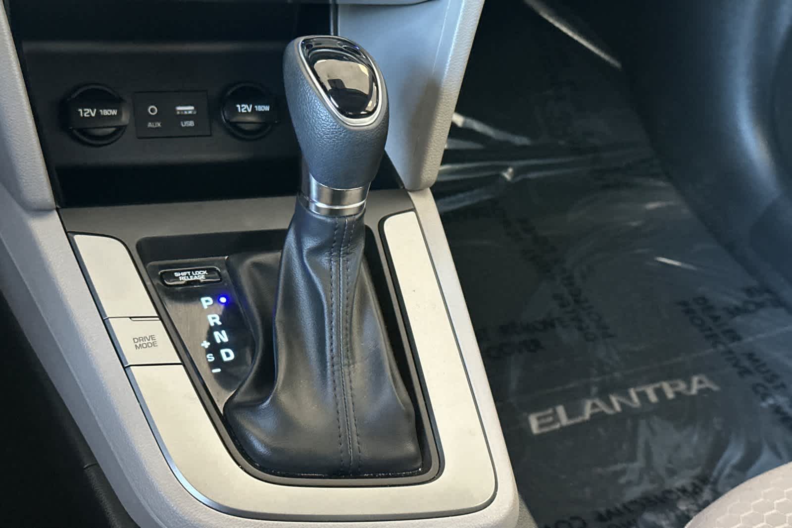 Thumbnail: 2019 Hyundai Elantra - 21