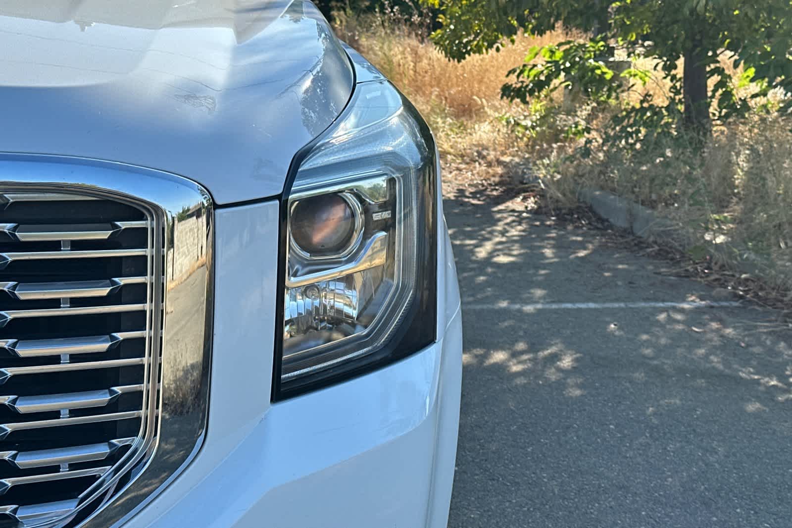 Thumbnail: 2019 GMC Yukon - 11